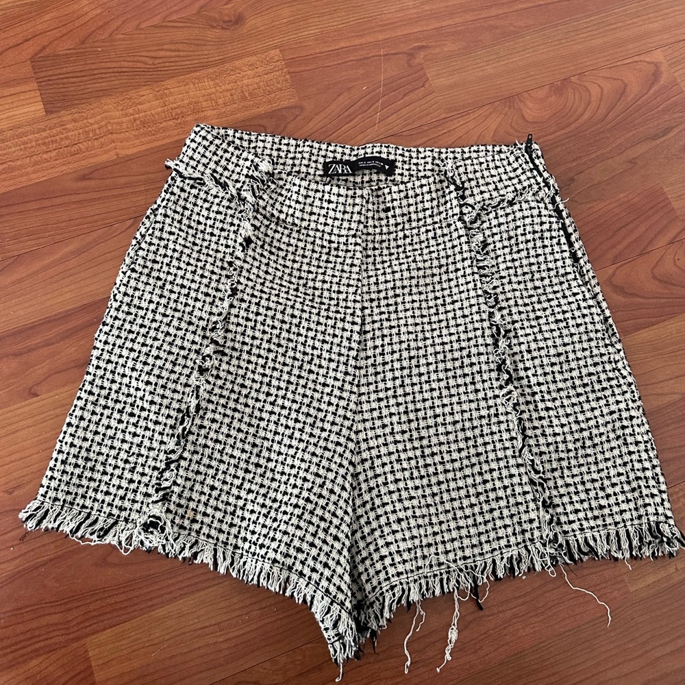 Zara Shorts